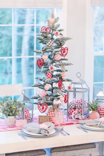 Gingham Valentine Tabletop Tree