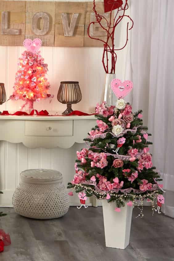 A Soft Pink Valentine Tree