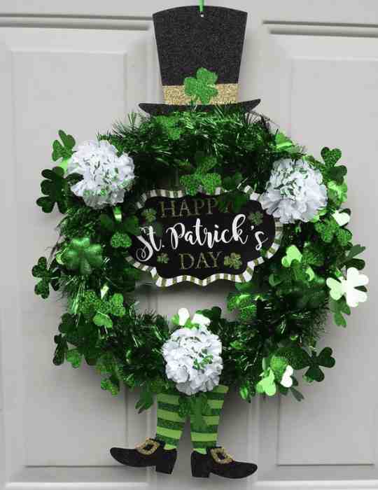 Leprechaun’s Luck wreath with hat and striped legs for St Patrick’s Day