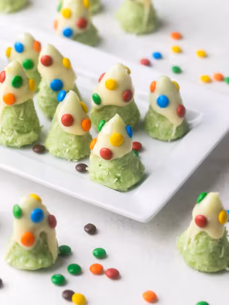No-Bake Christmas Tree Cookies