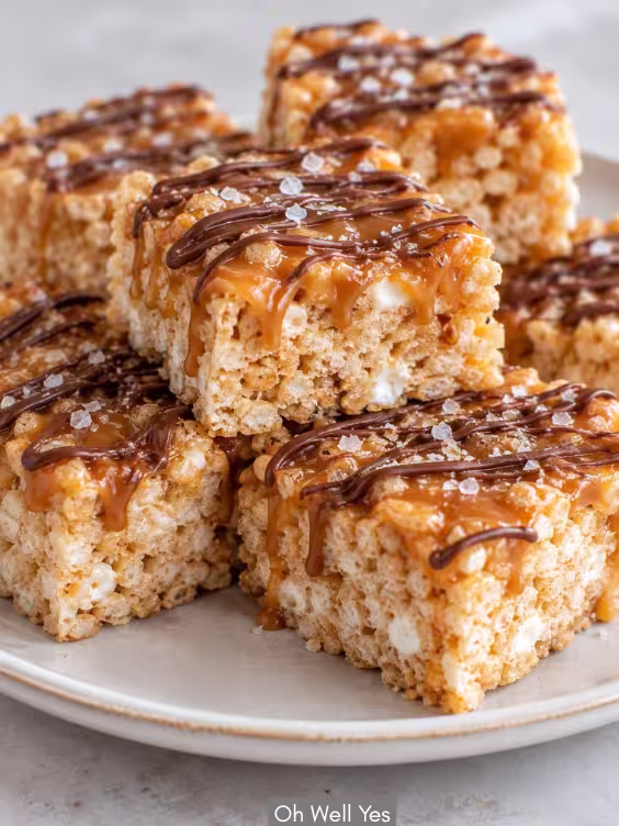 Salted Caramel Rice Krispie Treats for fall